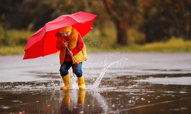 Cách phòng bệnh cho trẻ mùa mưa